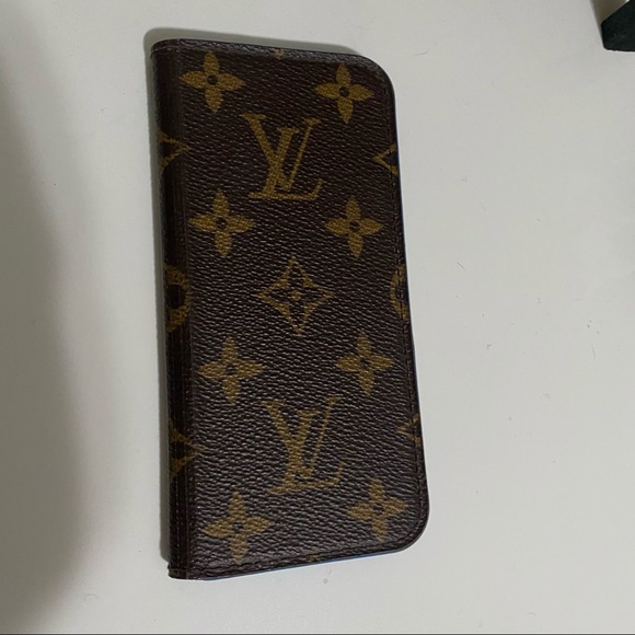 Bumper Pallas Iphone 13 Pro Monogram Canvas - Wallets and Small Leather  Goods, LOUIS VUITTON